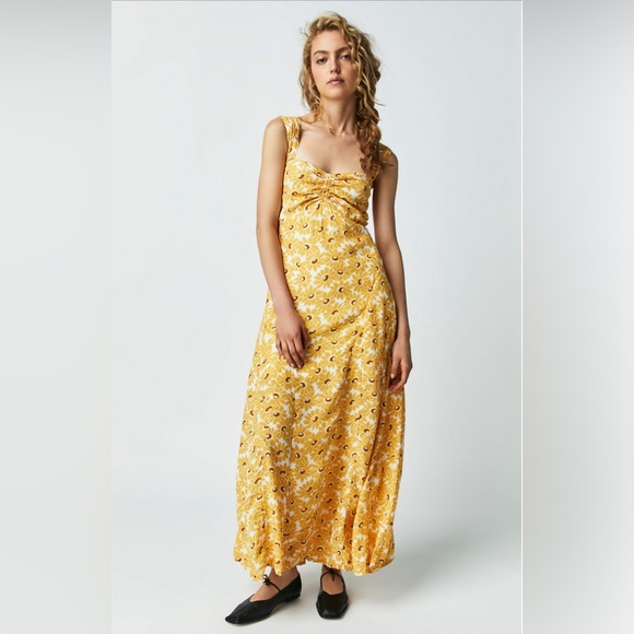 Free People Dresses & Skirts - free people Rosalee Midi Dress .